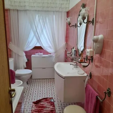 L'angolo Apartment